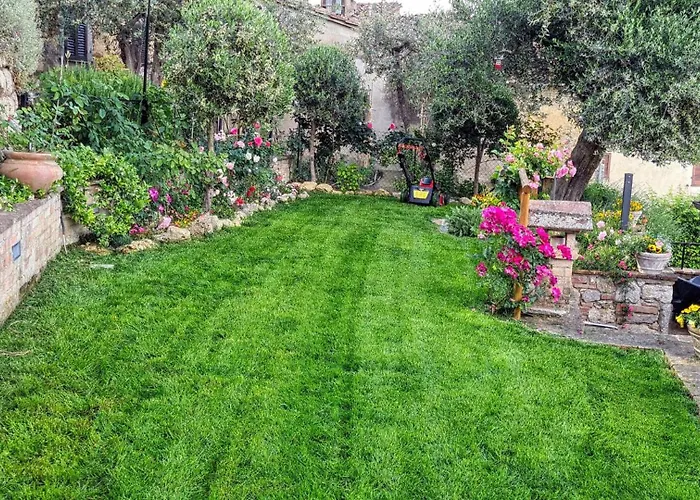 La Terrazza, Cetona, Toscana * Cetona